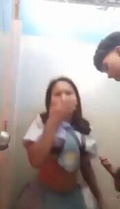 Horny Mzansi High School Students Have Sex In School Toilets