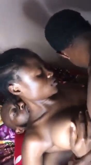 Ba nnyobile ba le 2