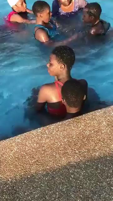 They Are Fucking in a Public Pool